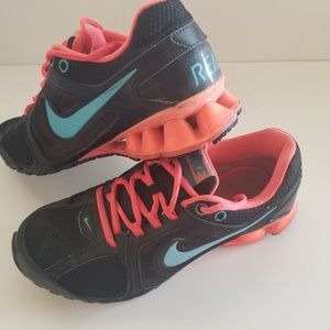Nike REAX Black, turquoise, neon